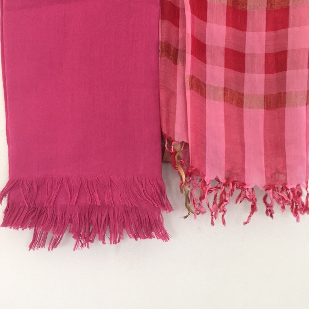 Bundle of 2 pink scarves solid & plaid like NEW - VALENTINE'S DAY
